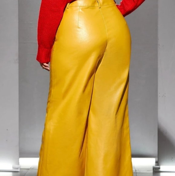Funky Polyurethane Wide Leg Pants - Picture 3 of 4